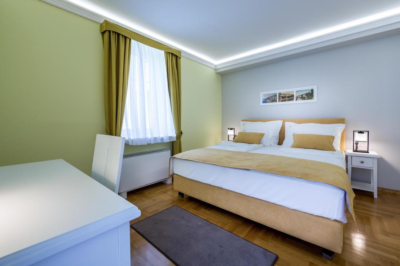 Hotel Domino Opatija Exteriör bild
