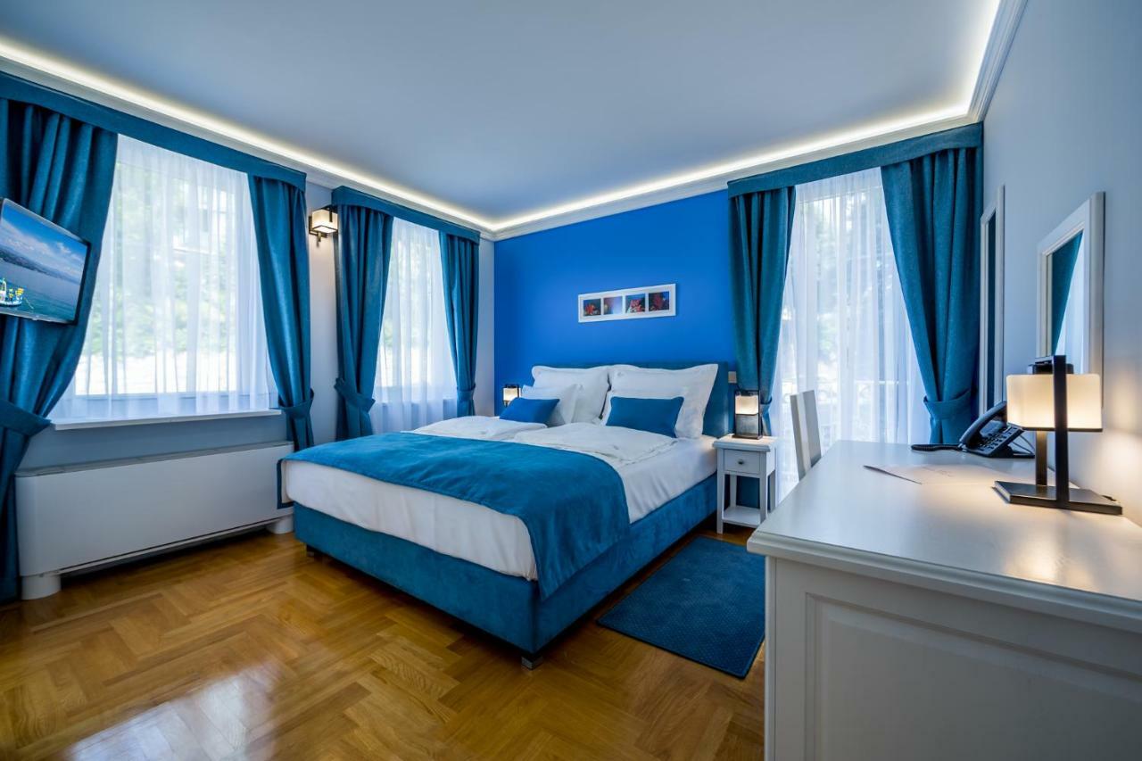 Hotel Domino Opatija Exteriör bild