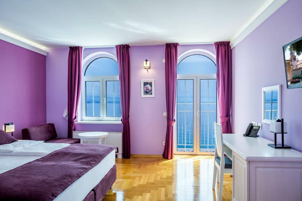 Hotel Domino Opatija Exteriör bild