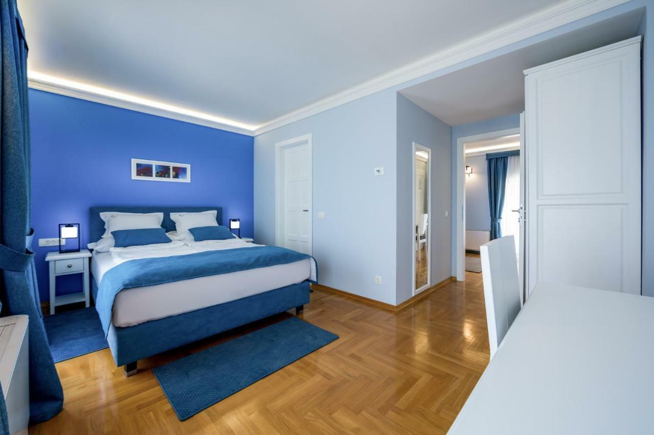 Hotel Domino Opatija Exteriör bild